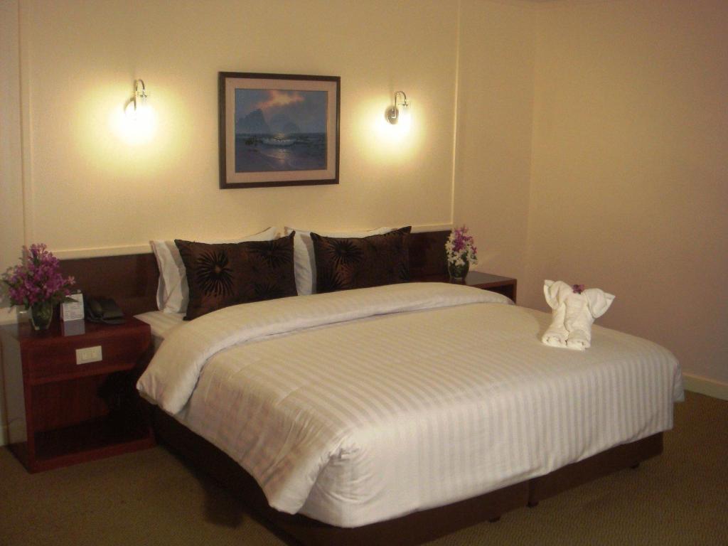 בנגקוק White Orchid Hotel מראה חיצוני תמונה