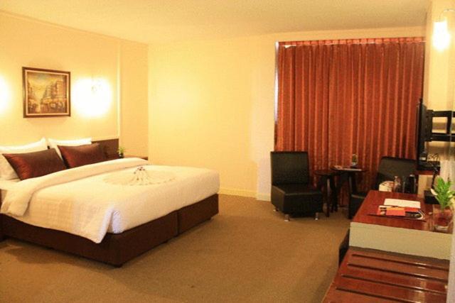 בנגקוק White Orchid Hotel מראה חיצוני תמונה